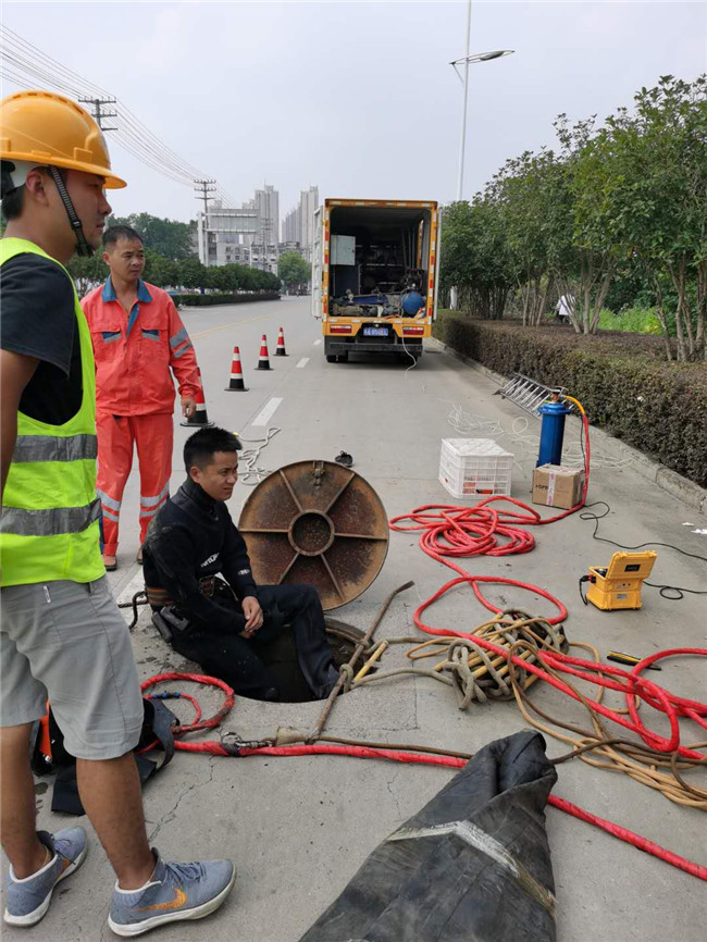 龙海翻衬法管道修复技术主要工序